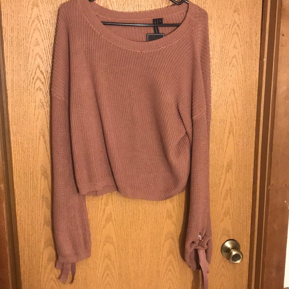 Cropped sweater